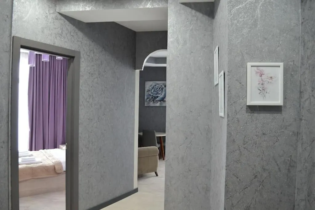 Green Apartment Digomi Tbilisi 0*,